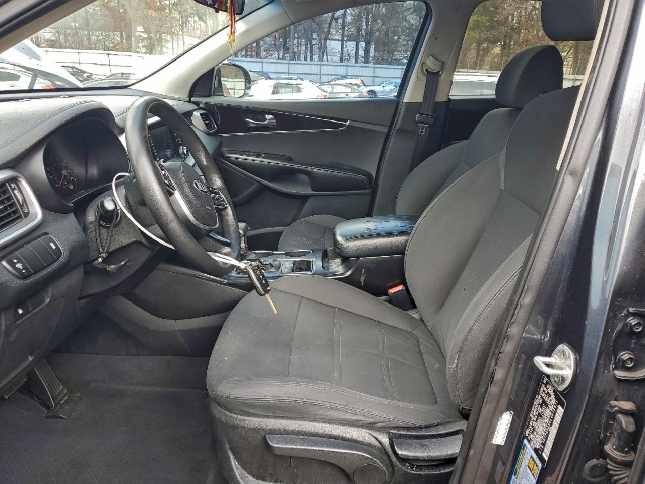 2020 Kia Sorento S - zdjęcie 7