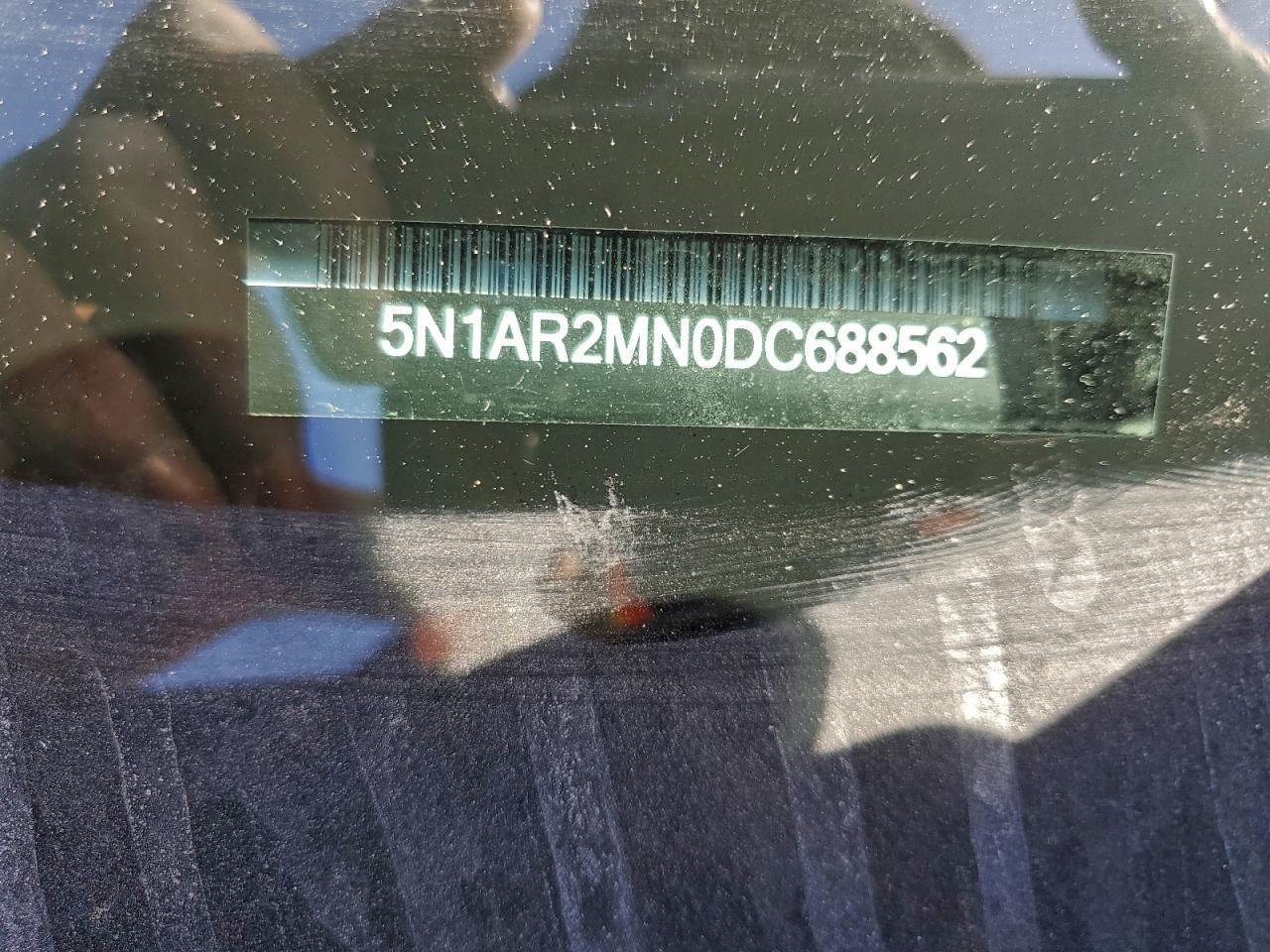 2013 Nissan Pathfinder S - zdjęcie 14