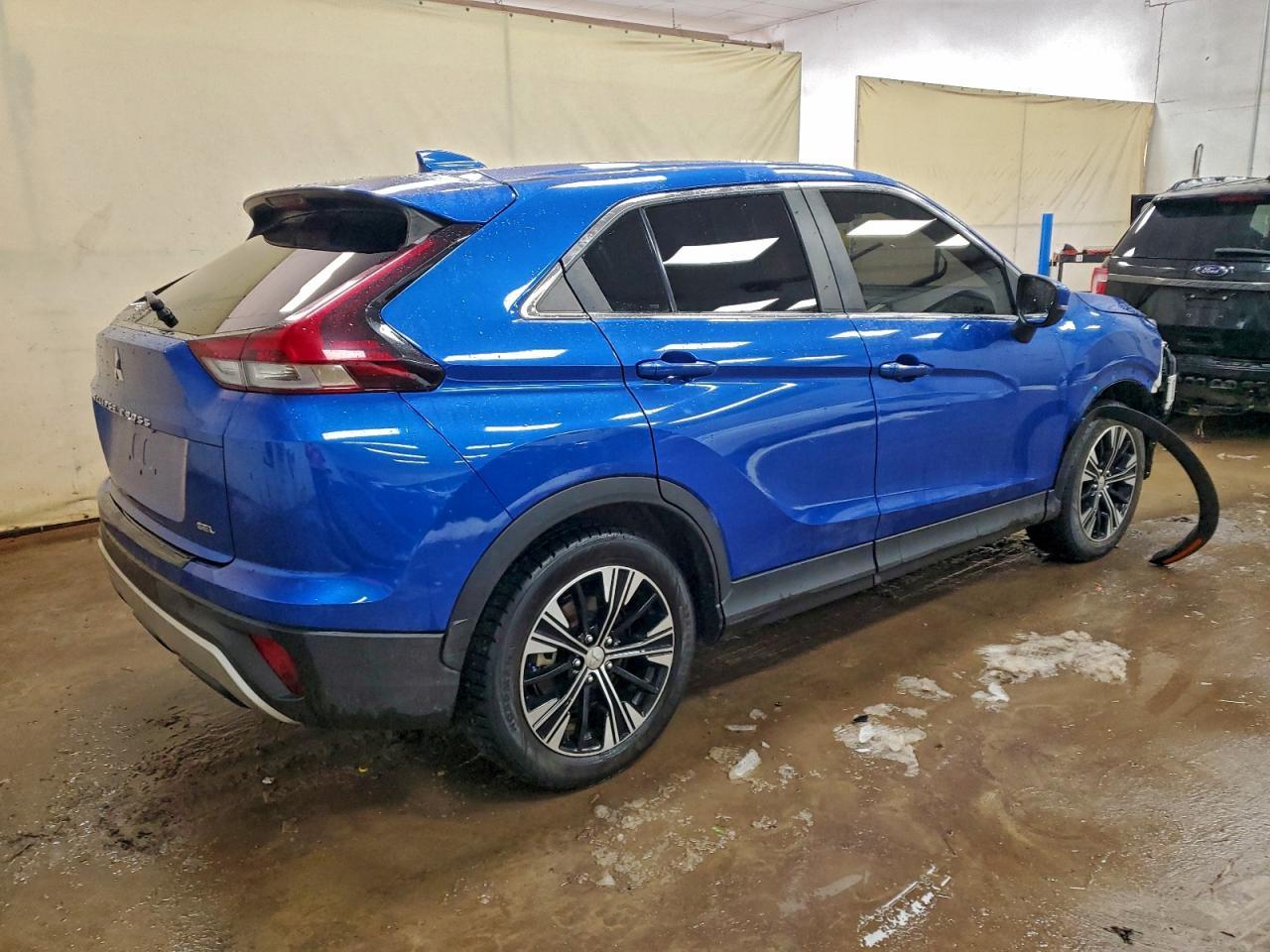 2022 Mitsubishi Eclipse Cross Se - zdjęcie 3