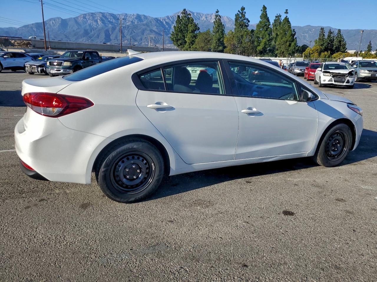 2018 Kia Forte Lx - zdjęcie 3