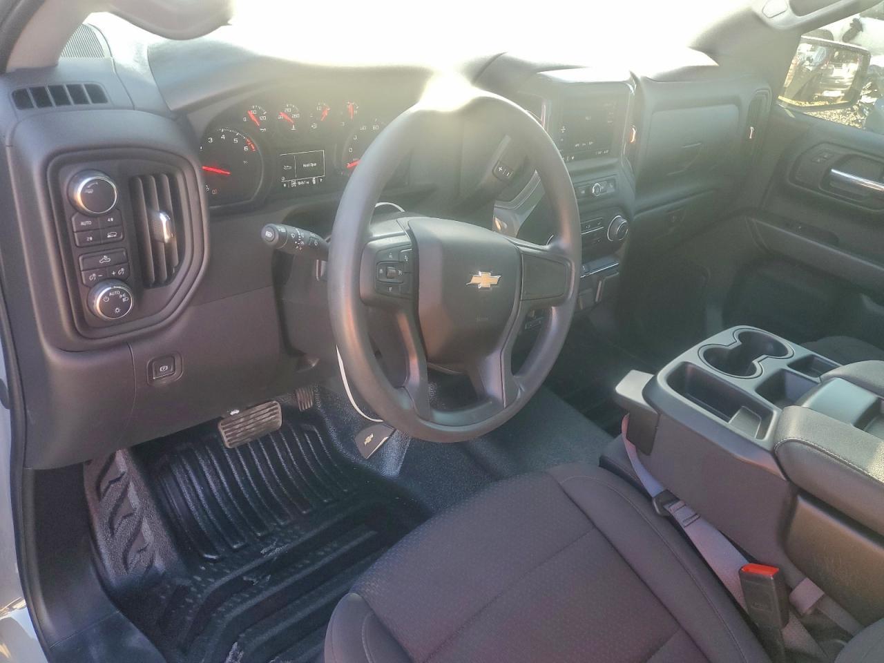 2024 Chevrolet Silverado K1500 - zdjęcie 8