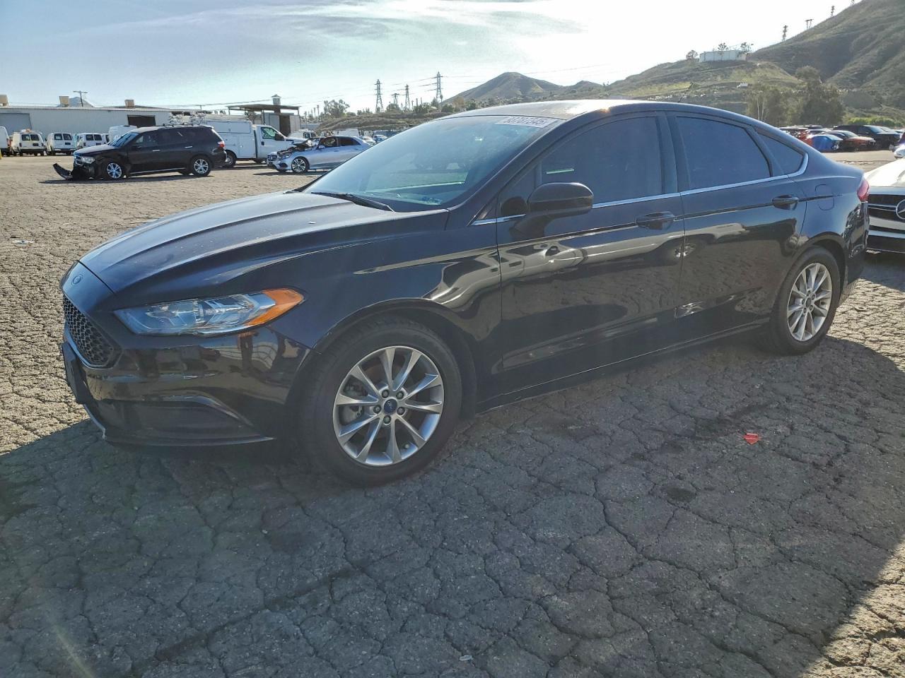 2017 Ford Fusion - zdjęcie główne