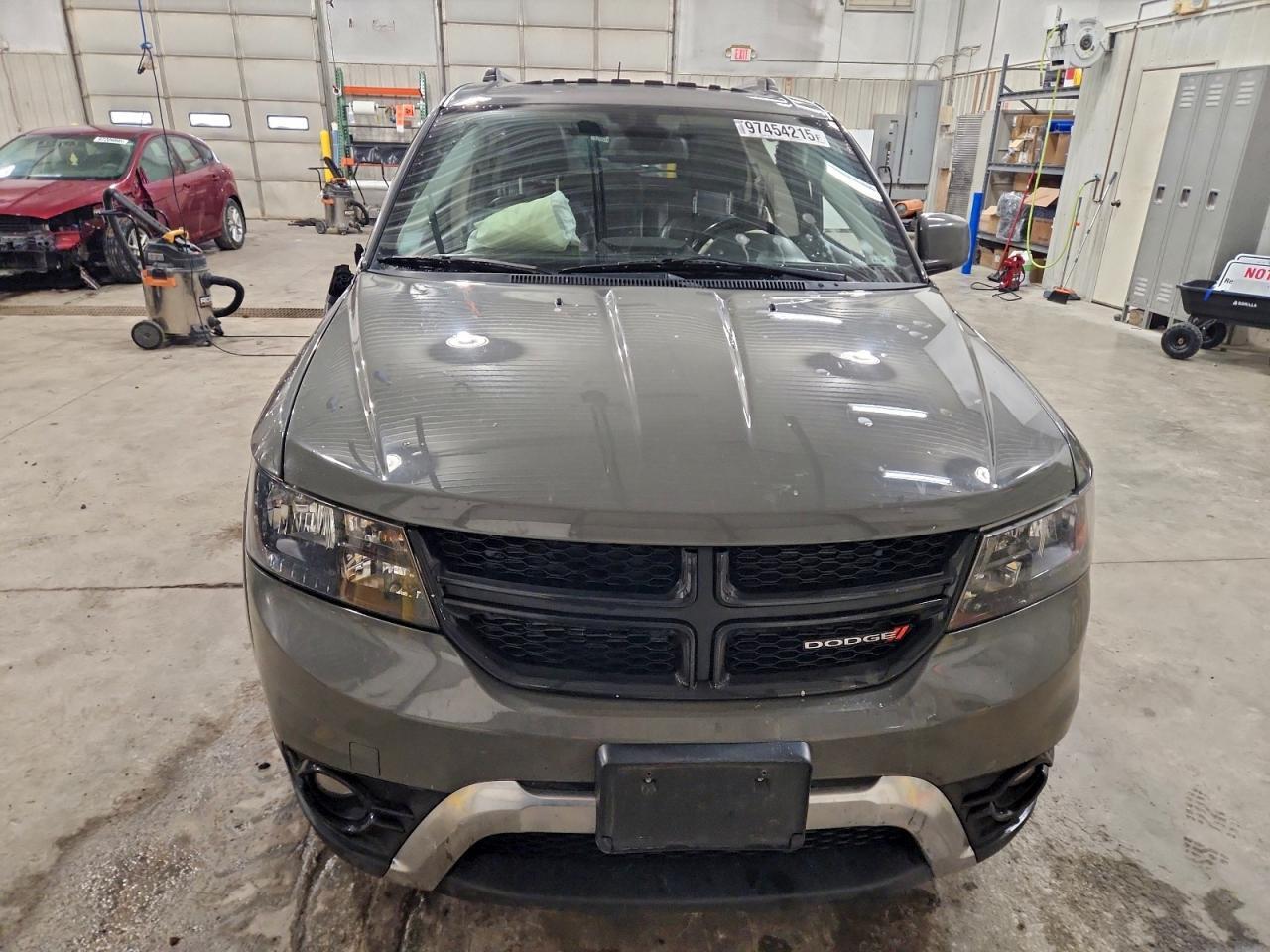 2020 Dodge Journey Crossroad - zdjęcie 5