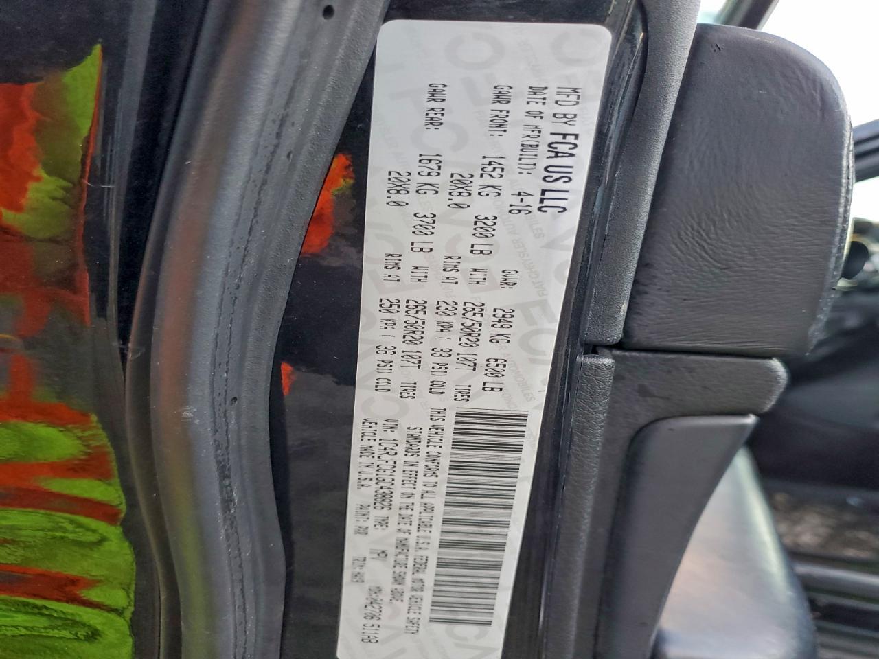 2016 Jeep Grand Cherokee Overland - zdjęcie 13