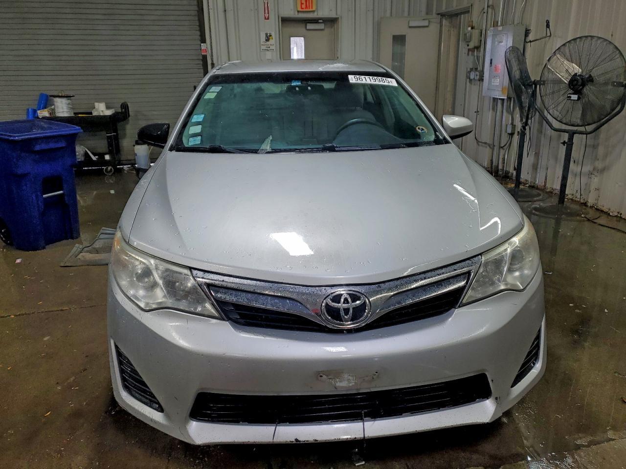 2013 Toyota Camry L - zdjęcie 5