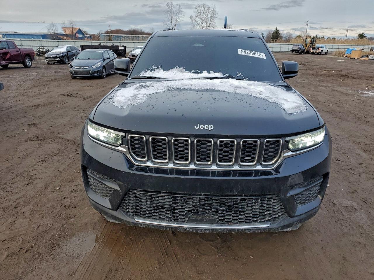 2025 Jeep Grand Cherokee - zdjęcie 5