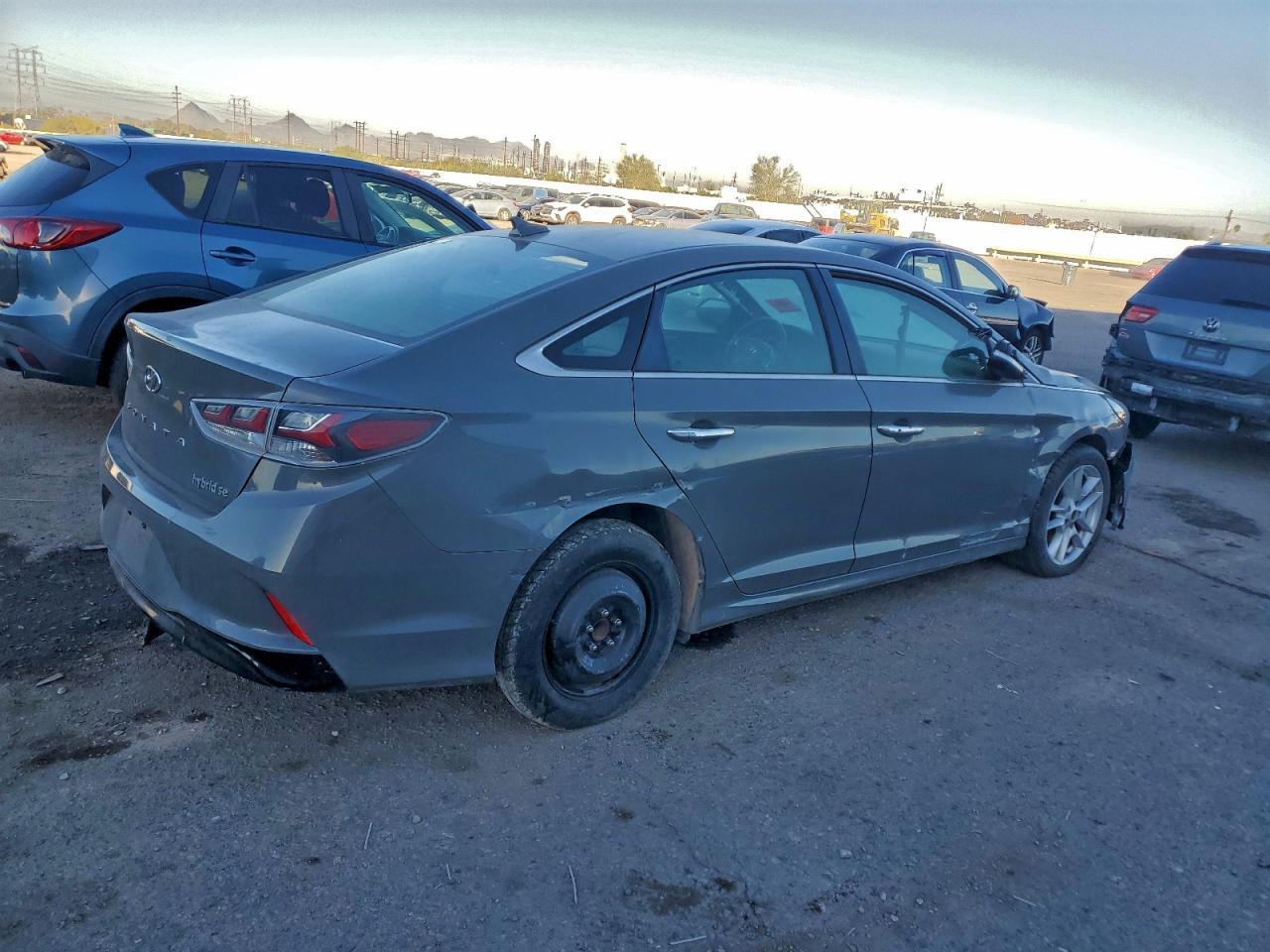 2019 Hyundai Sonata Hybrid - zdjęcie 3