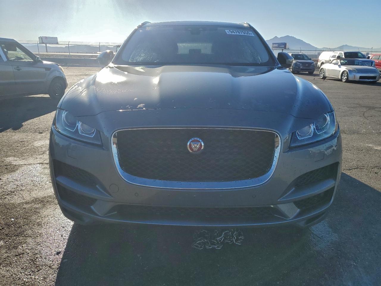 2017 Jaguar F-Pace Premium - zdjęcie 5