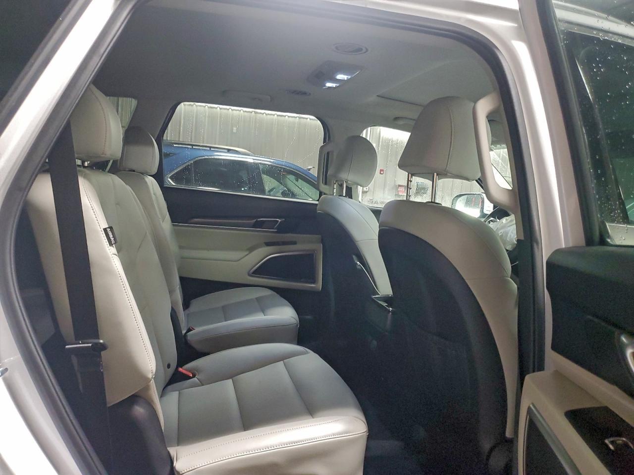 2024 Kia Telluride S - zdjęcie 10