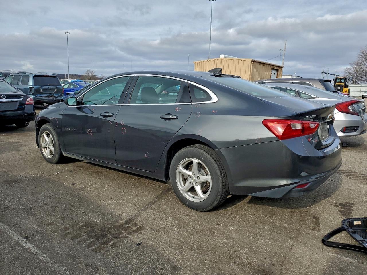 2018 Chevrolet Malibu - zdjęcie 2