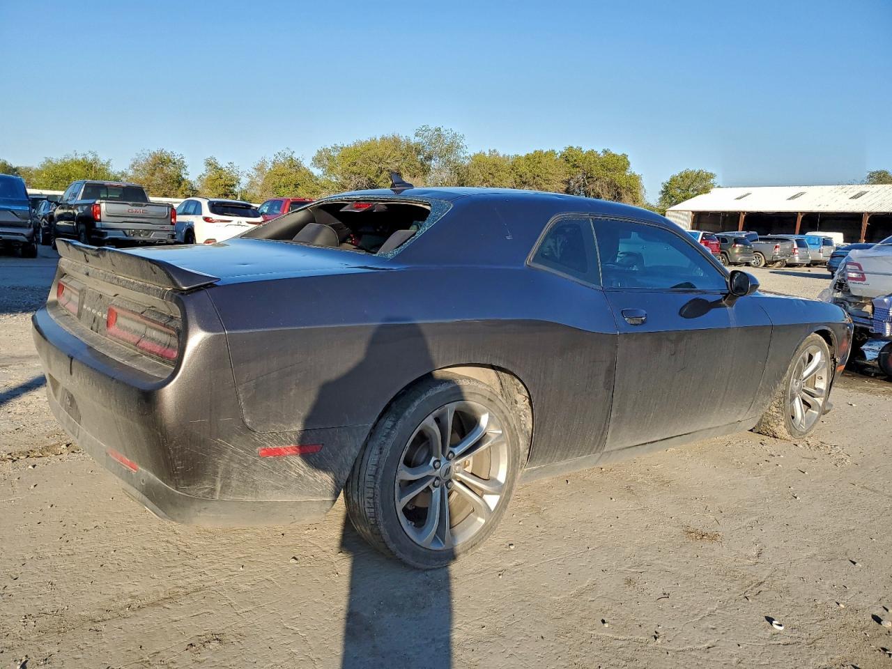 2022 Dodge Challenger Gt - zdjęcie 3