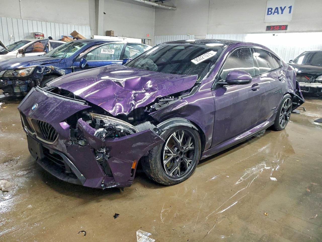 2025 BMW 228Xi - zdjęcie główne