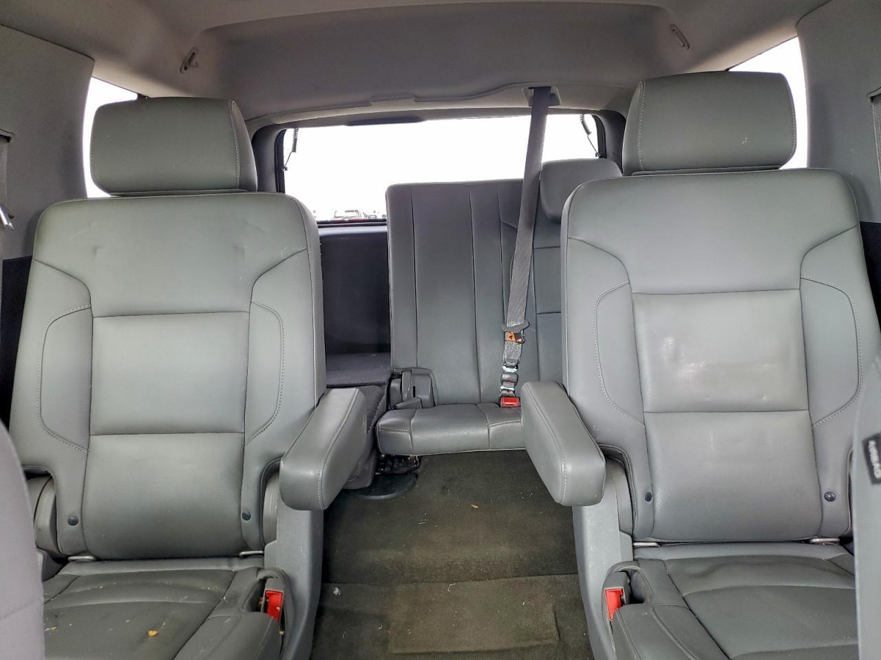 2015 Chevrolet Tahoe C1500 Lt - zdjęcie 10