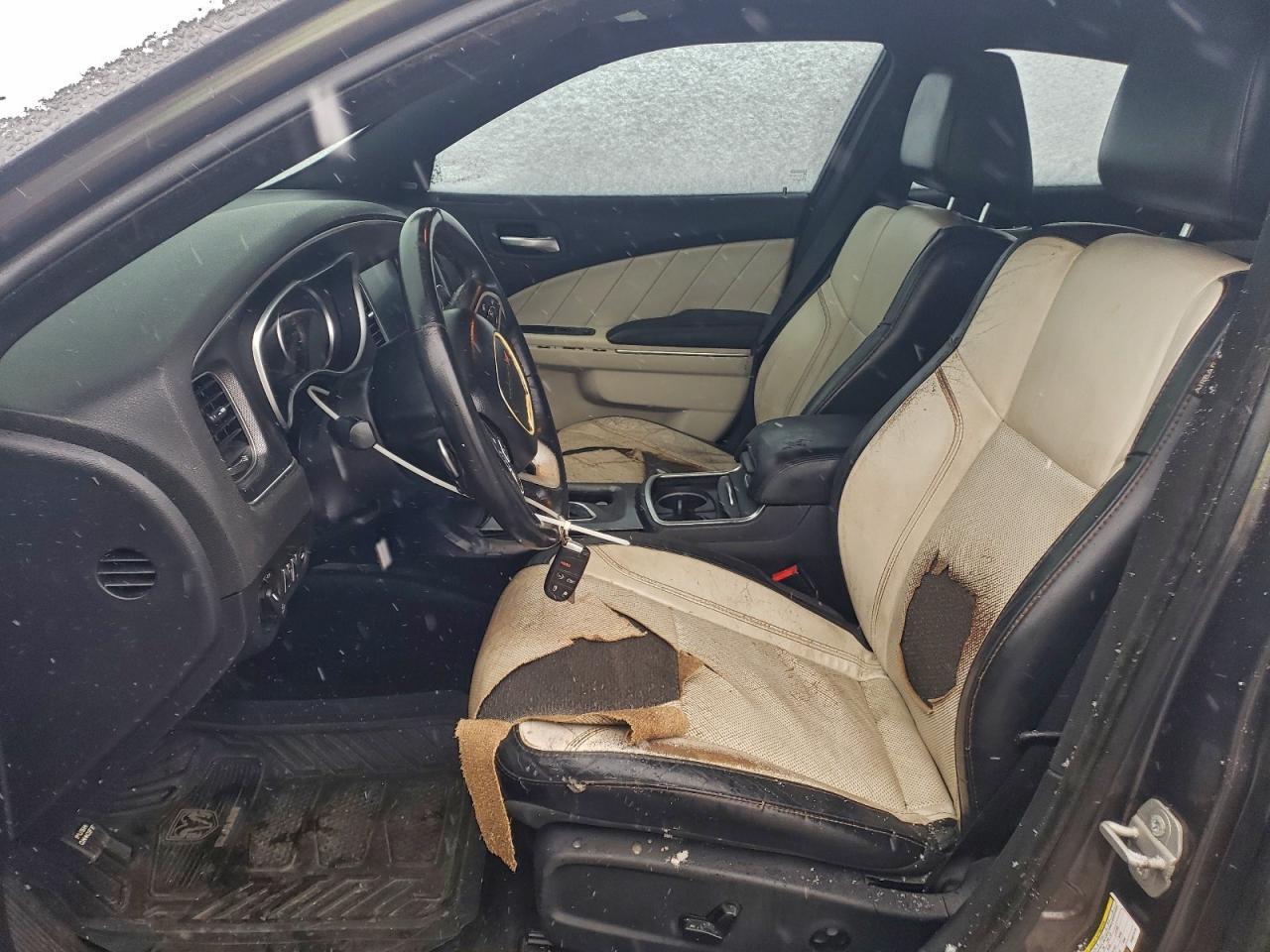 2015 Dodge Charger R/T - zdjęcie 7