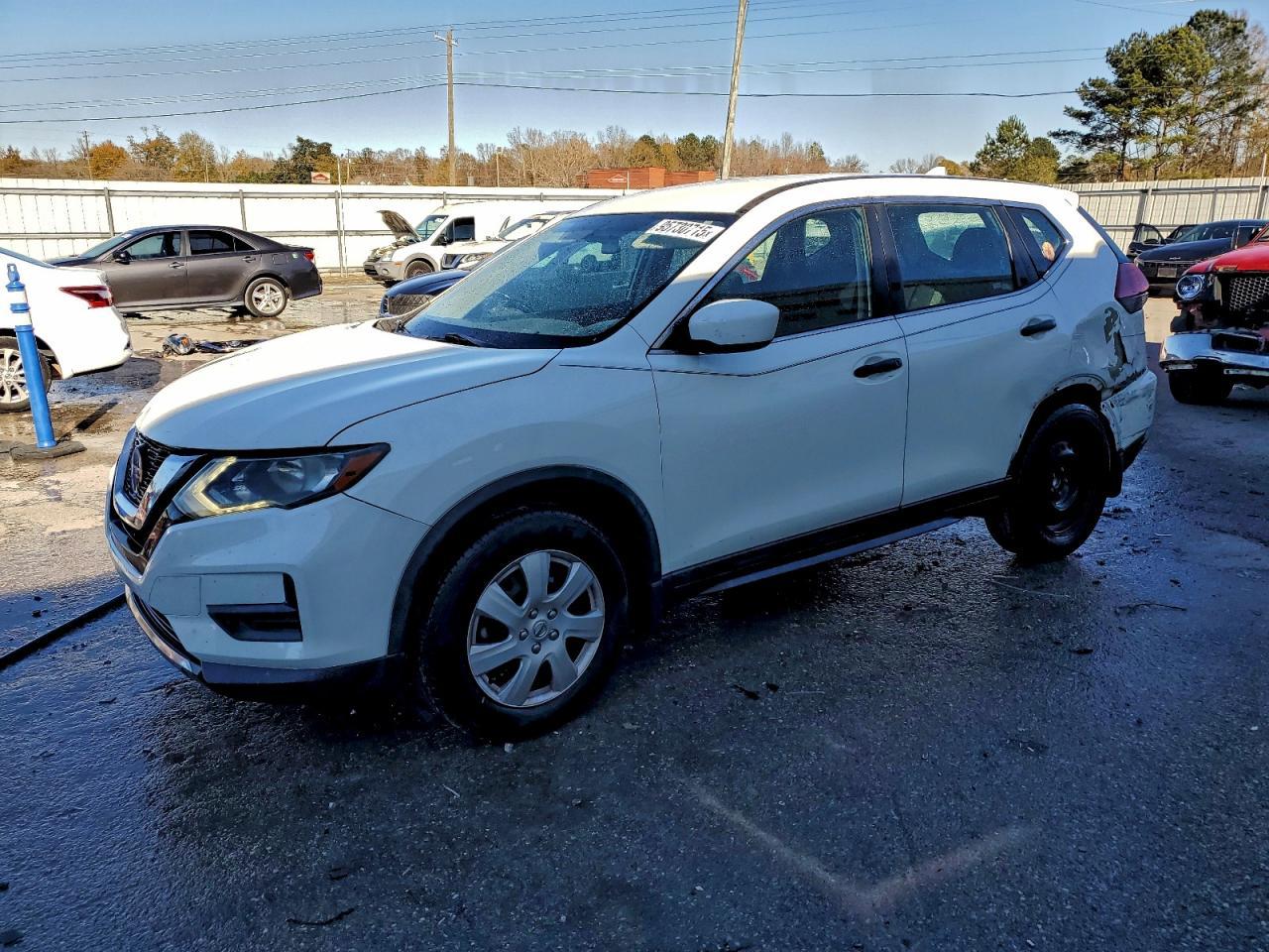 2018 Nissan Rogue S - zdjęcie główne