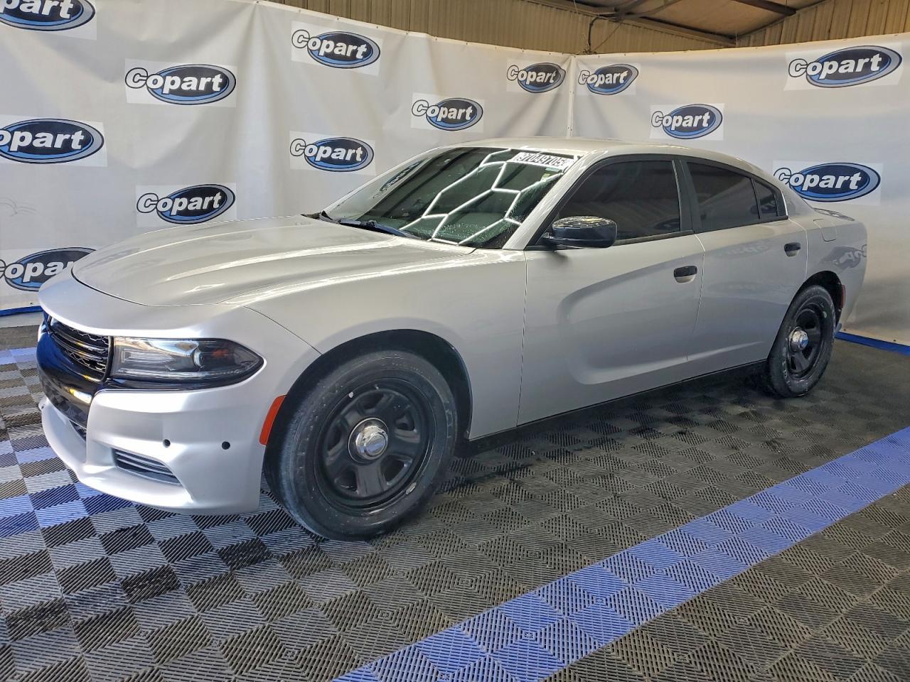 2018 Dodge Charger Police - zdjęcie główne