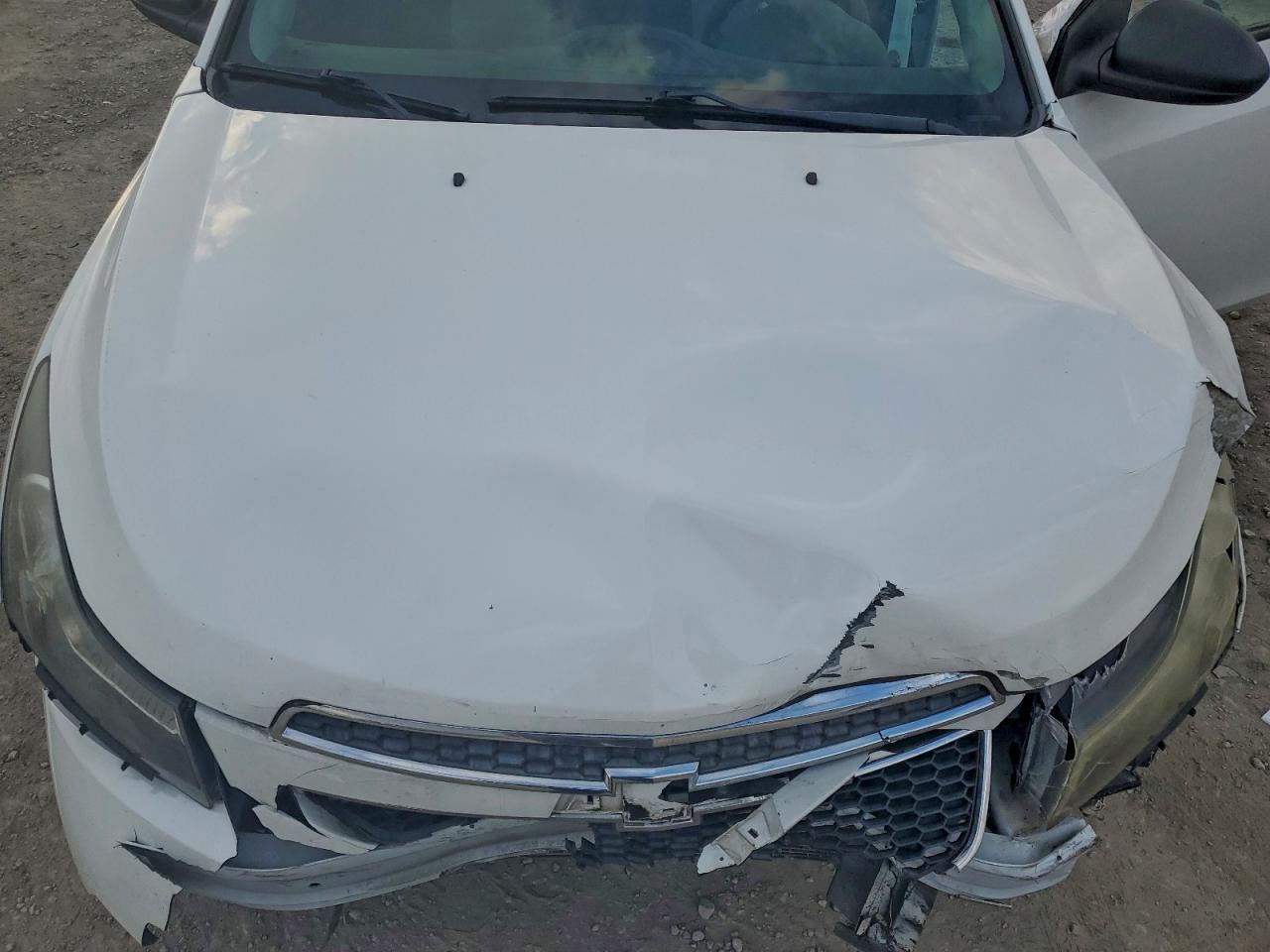 2014 Chevrolet Cruze Ls - zdjęcie 11