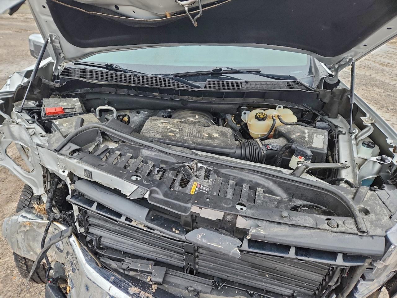 2020 Chevrolet Silverado K1500 Lt - zdjęcie 11