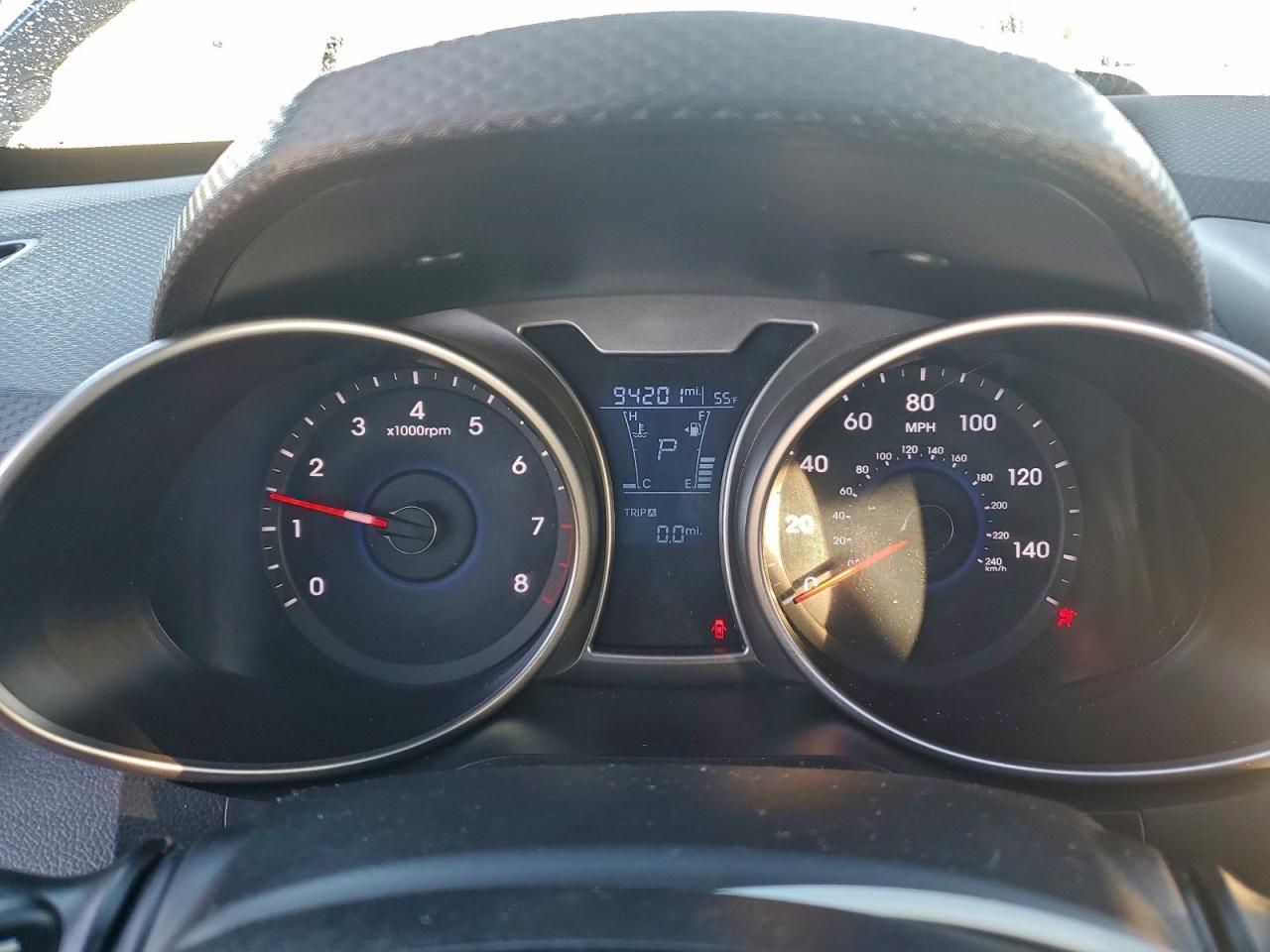 2017 Hyundai Veloster - zdjęcie 9