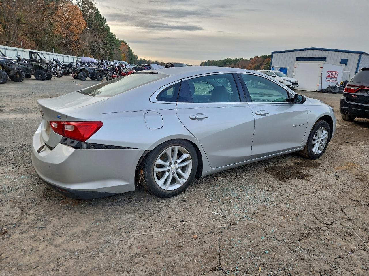 2016 Chevrolet Malibu Hybrid - zdjęcie 3