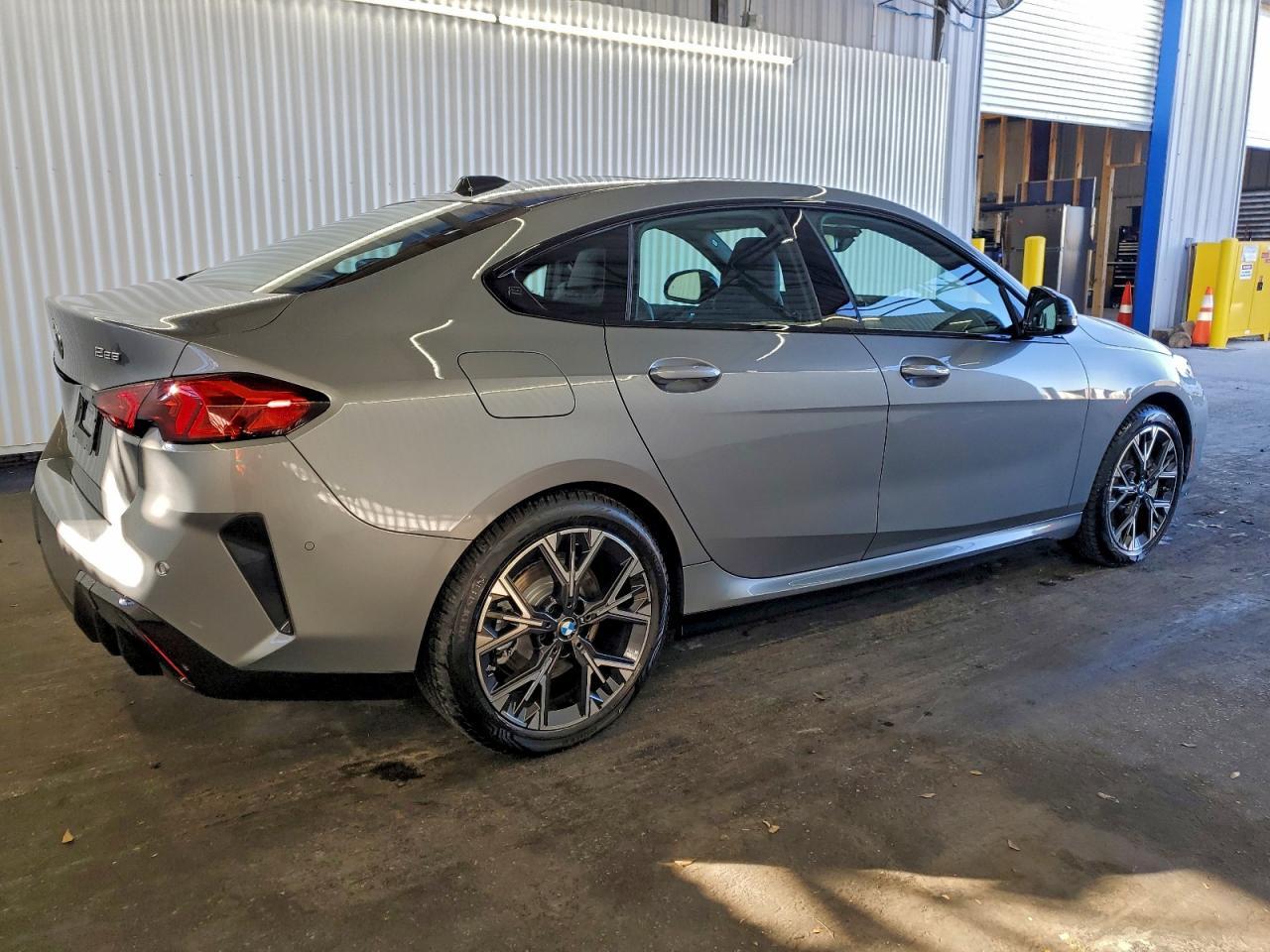 2026 BMW 228 - zdjęcie 3