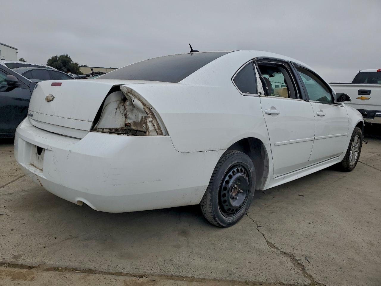 2013 Chevrolet Impala Lt - zdjęcie 3