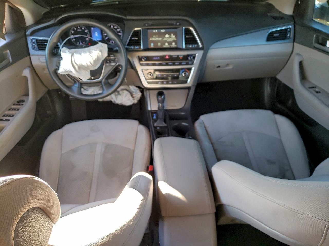 2016 Hyundai Sonata - zdjęcie 8