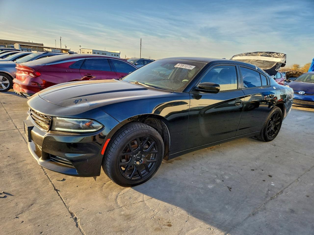 2016 Dodge Charger Sxt - zdjęcie główne