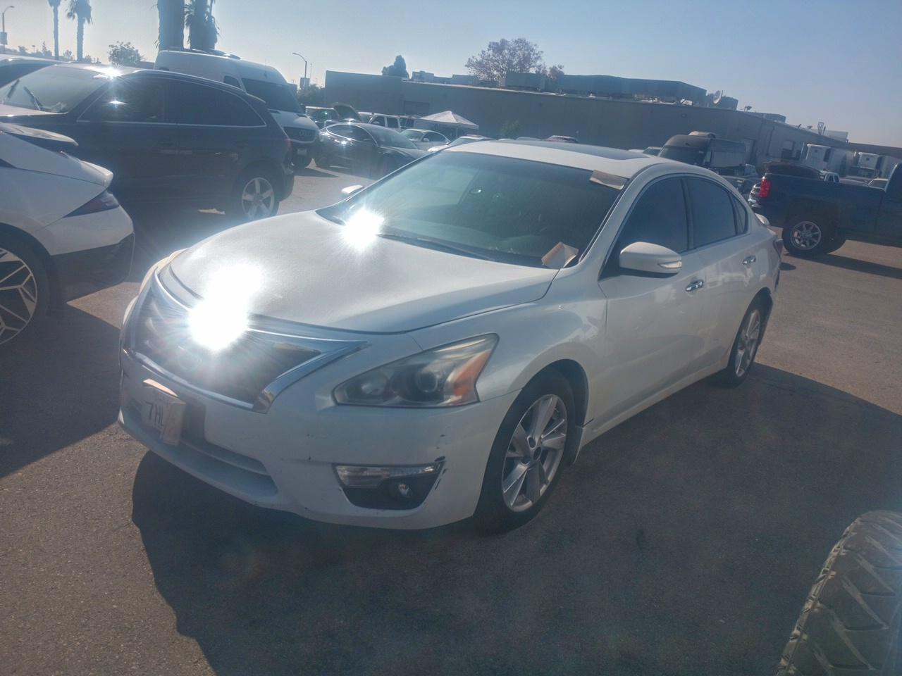 2015 Nissan Altima - zdjęcie 2