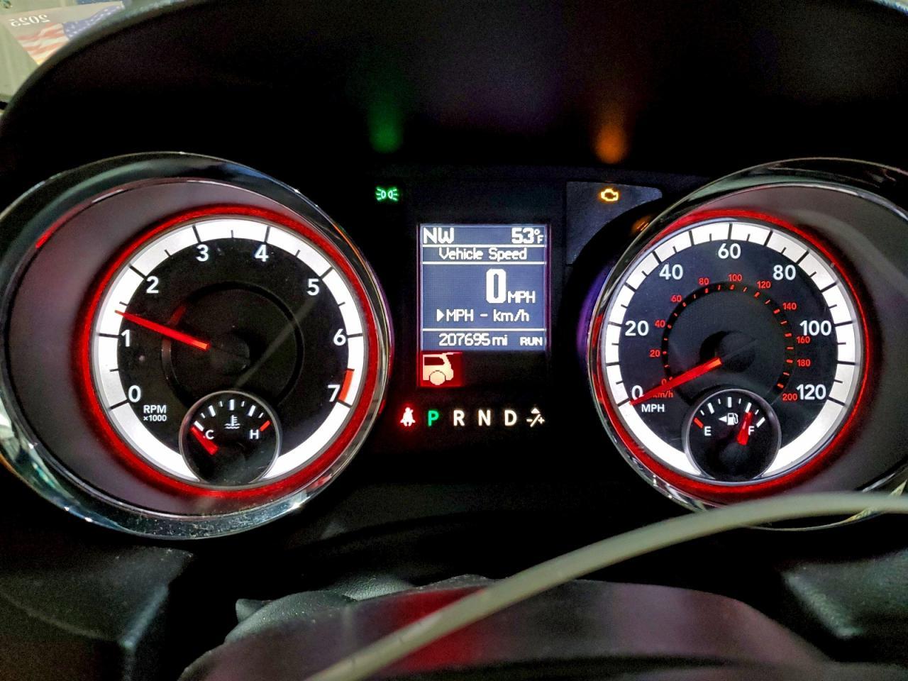 2014 Dodge Grand Caravan R/T - zdjęcie 9