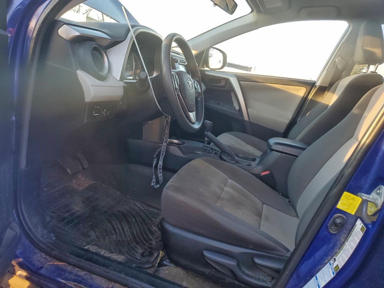 2015 Toyota RAV 4 - zdjęcie 7