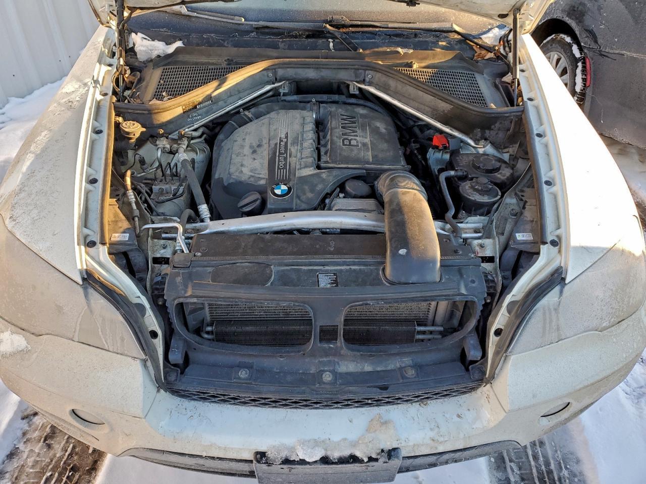2013 BMW X5 xDrive35I - zdjęcie 12