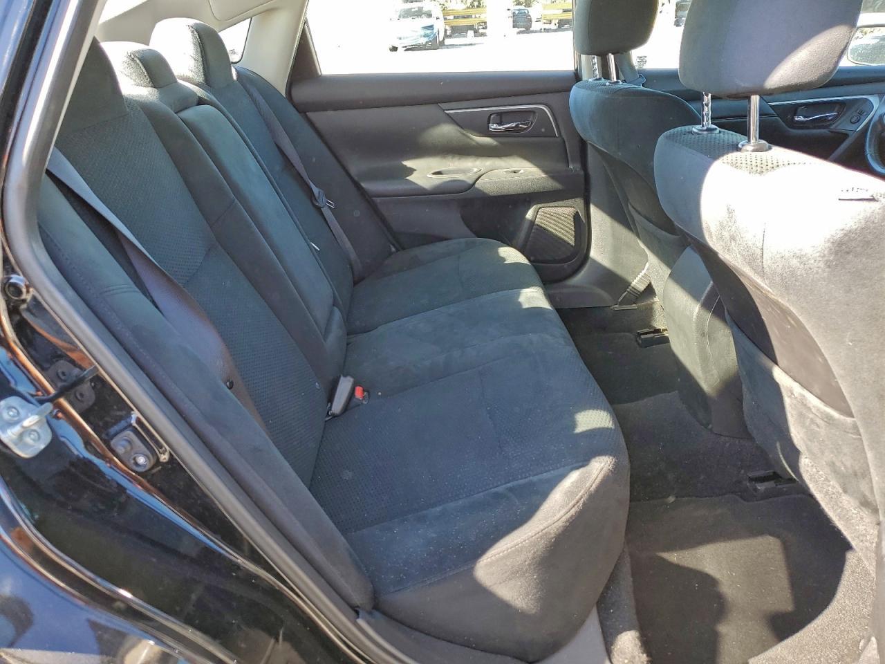 2015 Nissan Altima 2.5 - zdjęcie 10