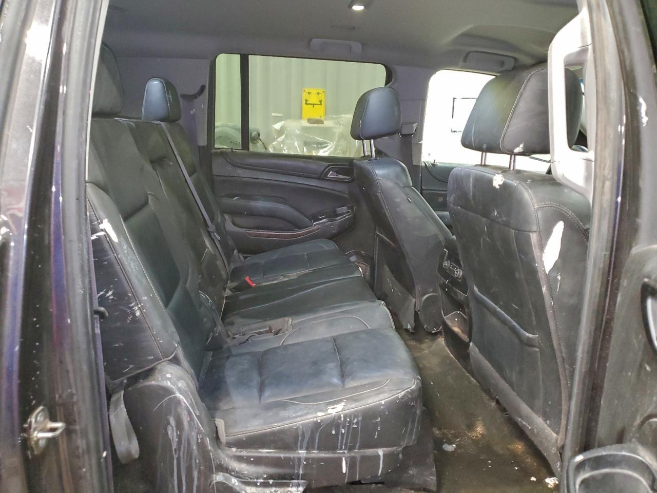 2017 Chevrolet Suburban K1500 Lt - zdjęcie 11