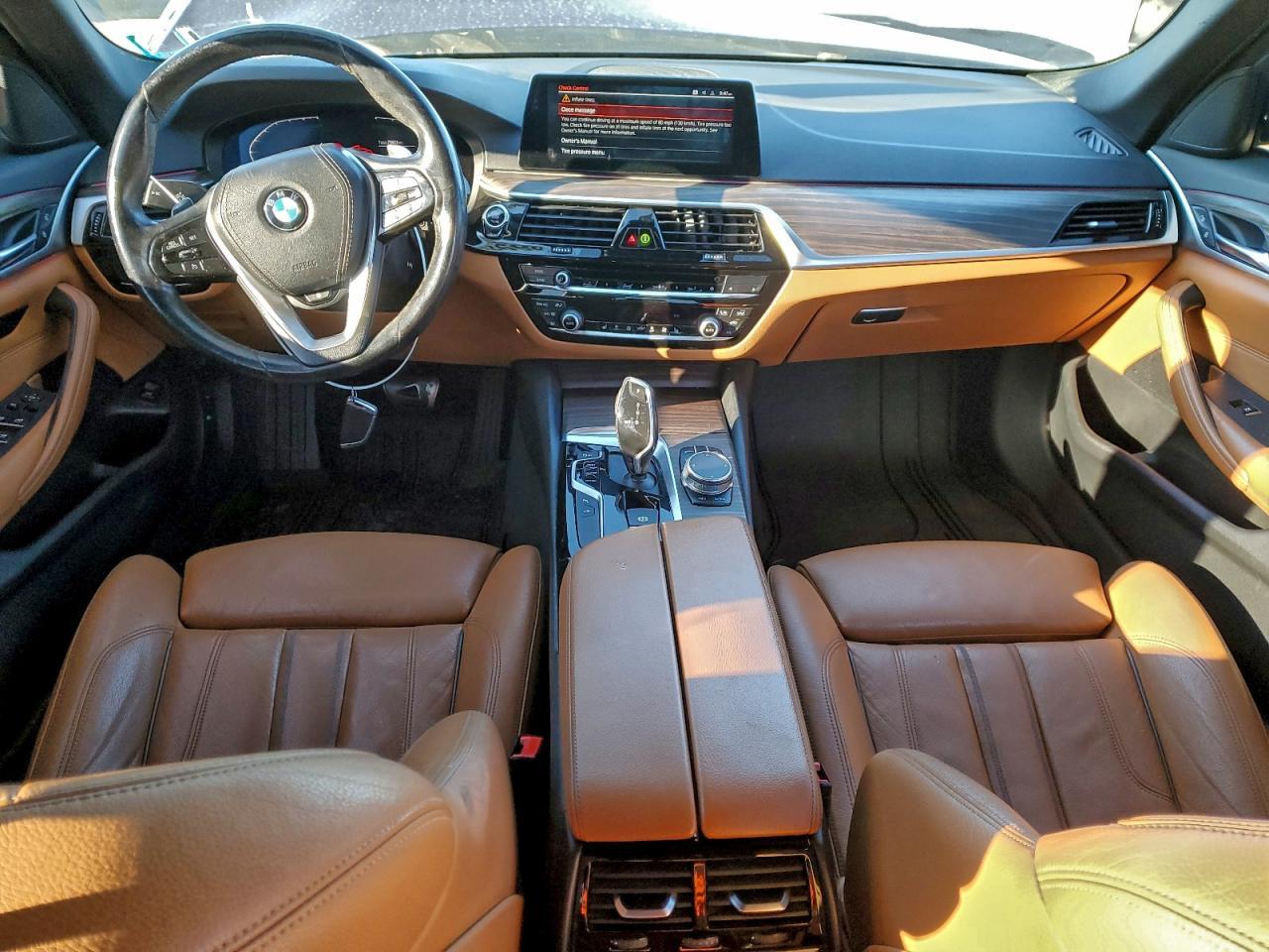 2020 BMW 540 Xi - zdjęcie 8