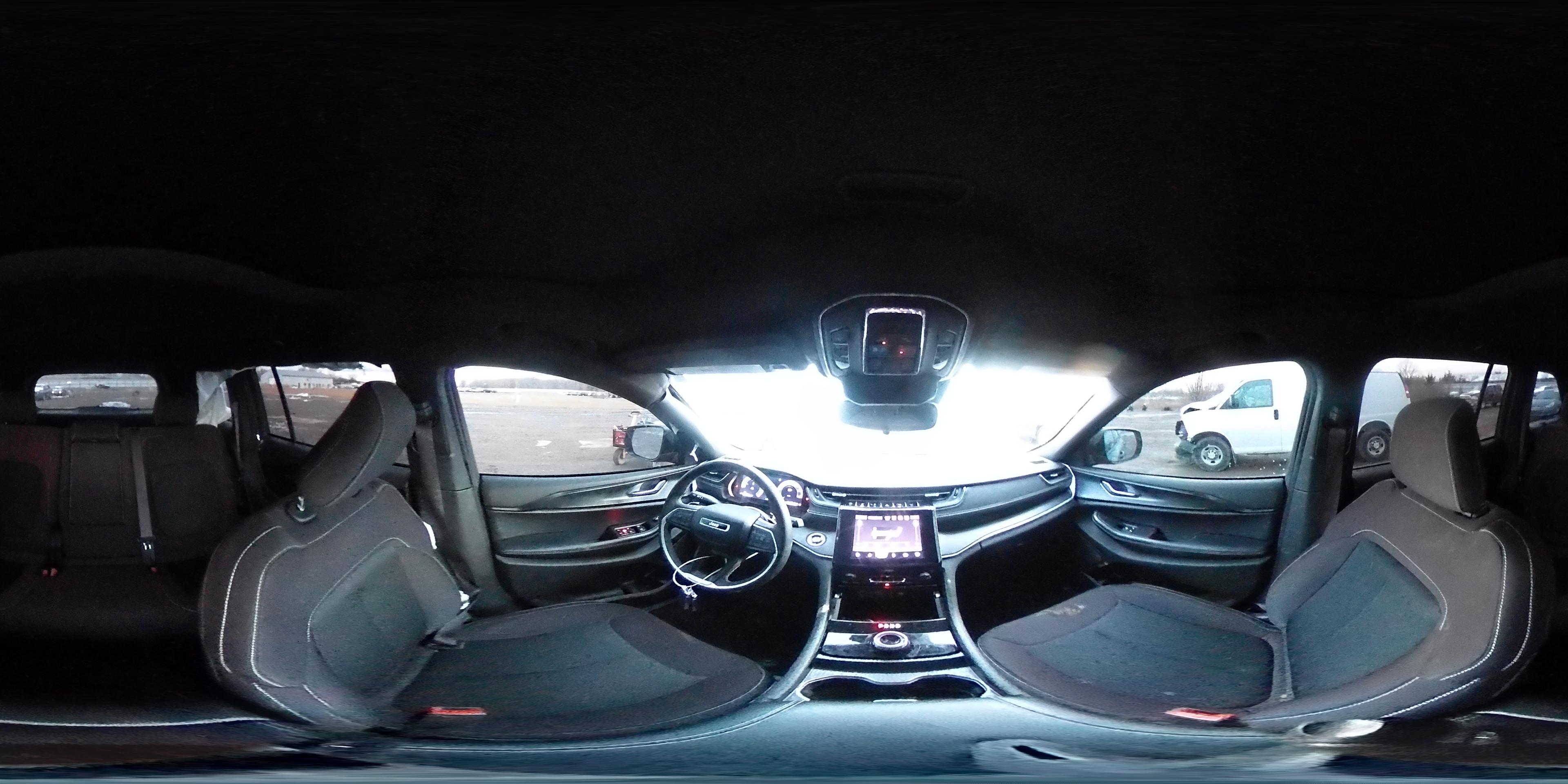 2025 Jeep Grand Cherokee - zdjęcie 15