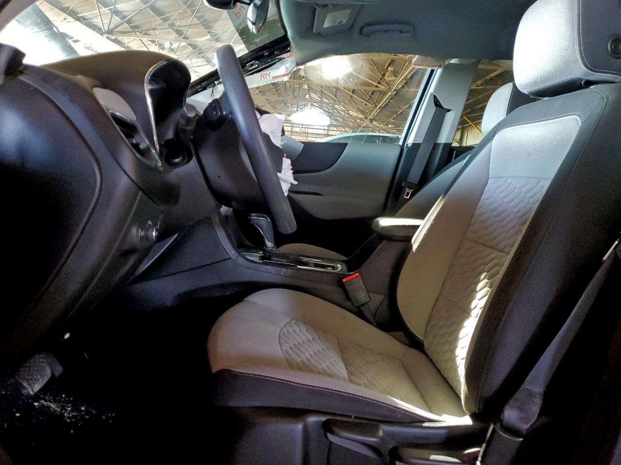 2021 Chevrolet Equinox Ls - zdjęcie 7