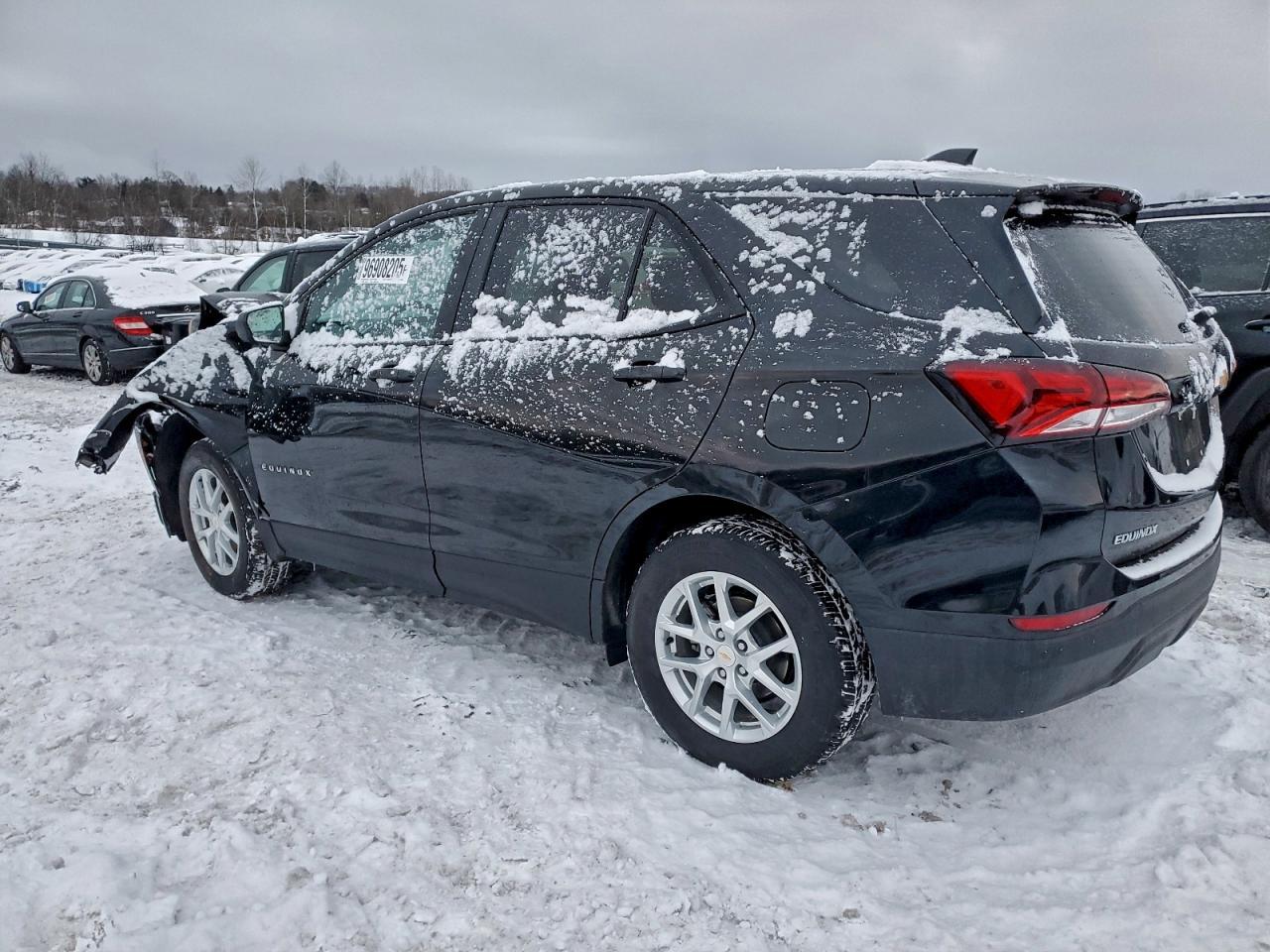 2024 Chevrolet Equinox Ls - zdjęcie 2