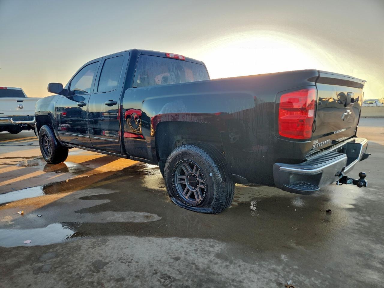2018 Chevrolet Silverado C1500 Lt - zdjęcie 2