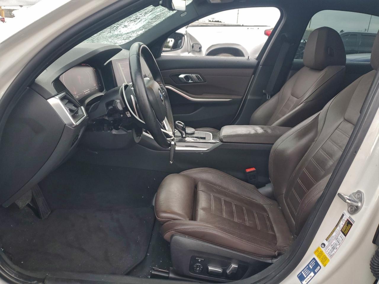 2019 BMW 330I - zdjęcie 7