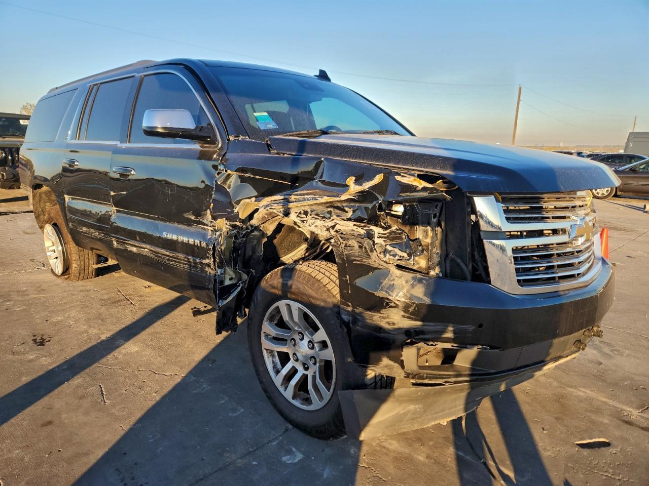 2018 Chevrolet Suburban K1500 Lt - zdjęcie 4