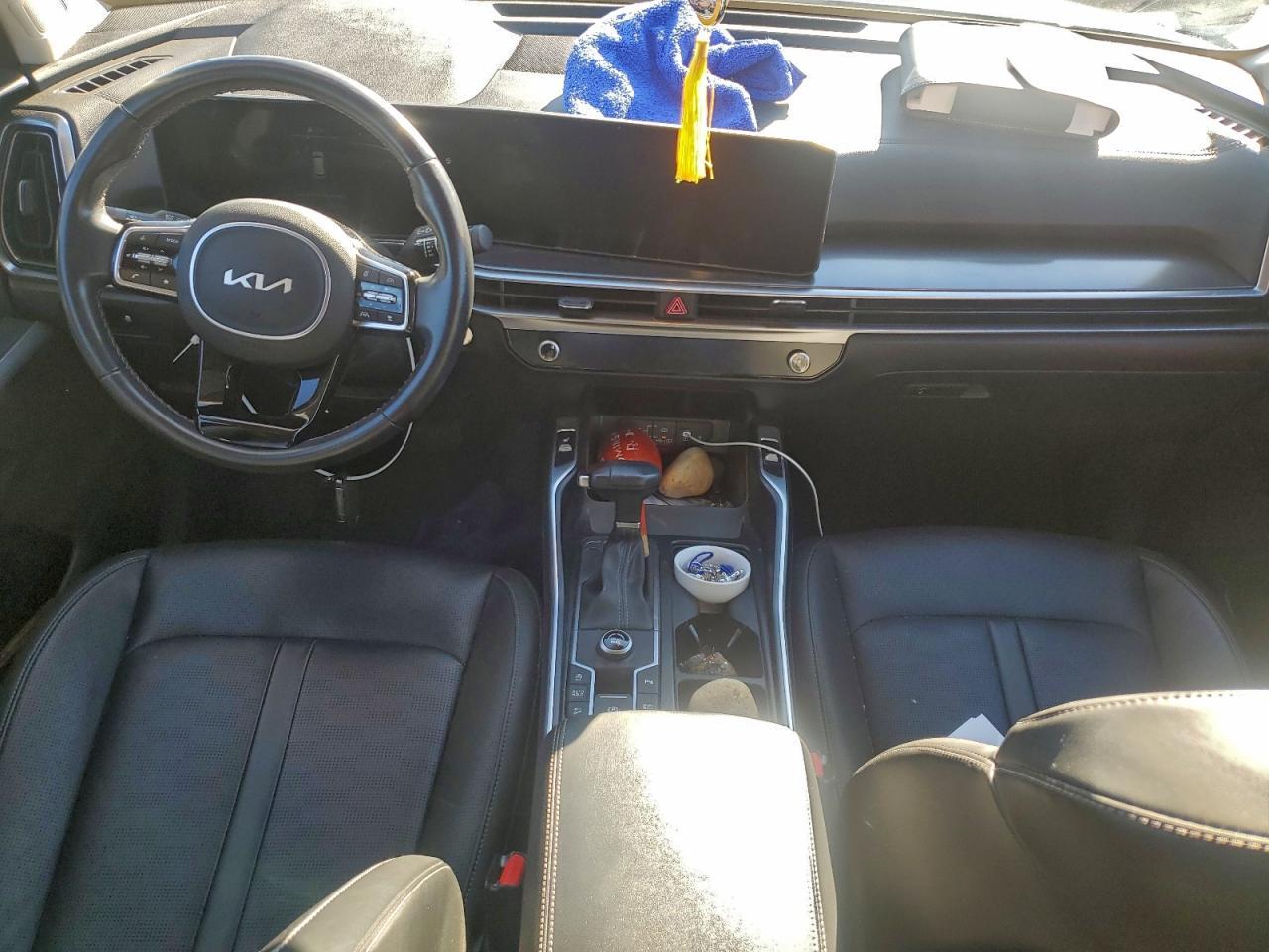 2025 Kia Sorento - zdjęcie 8