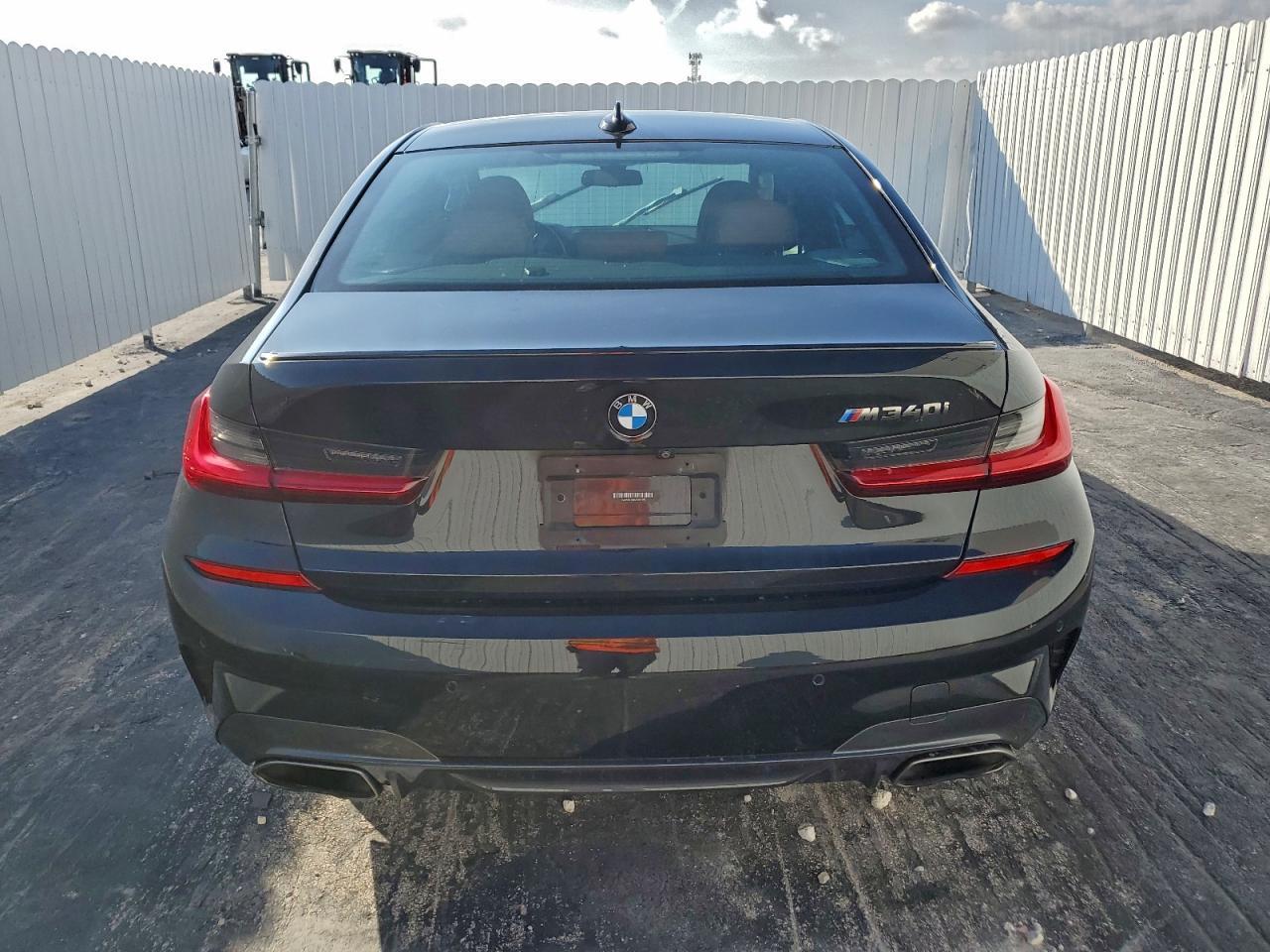 2021 BMW M340I - zdjęcie 6