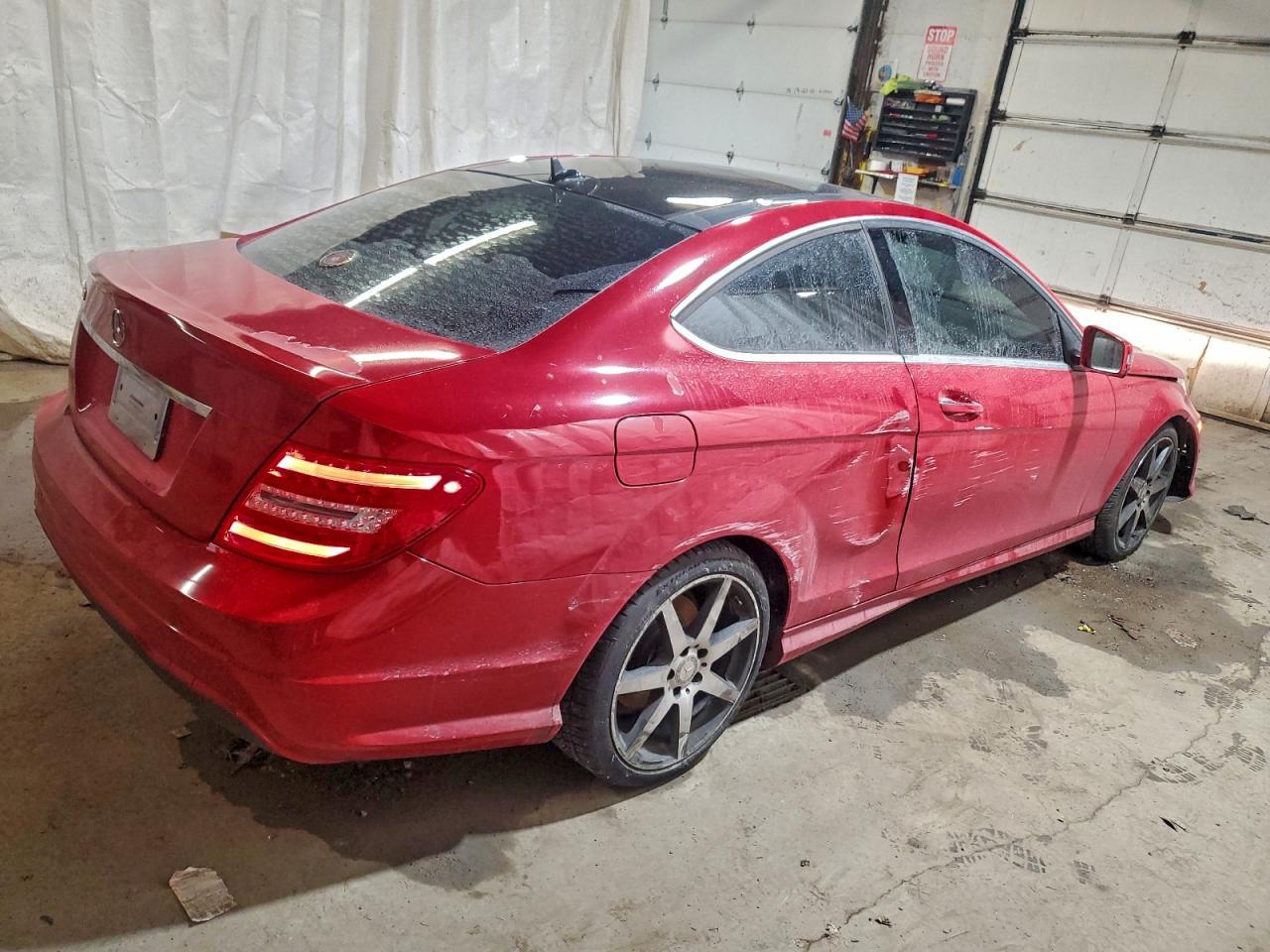 2015 Mercedes-Benz C 250 - zdjęcie 3