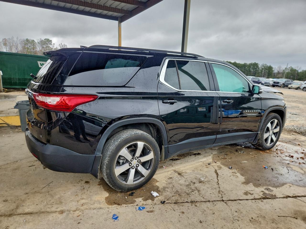 2021 Chevrolet Traverse Lt - zdjęcie 3