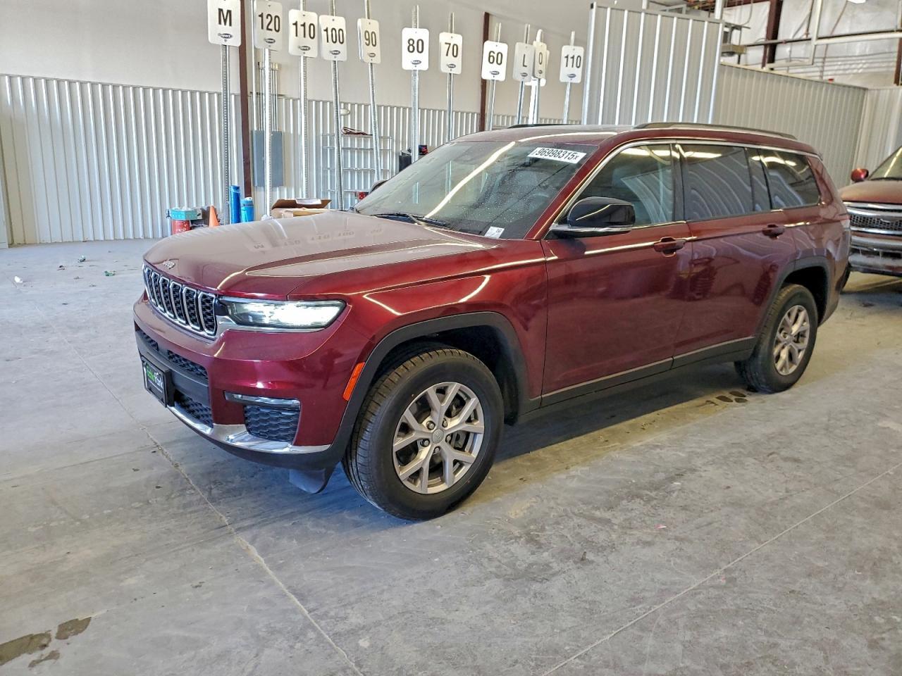 2022 Jeep Grand Cheroke - zdjęcie główne