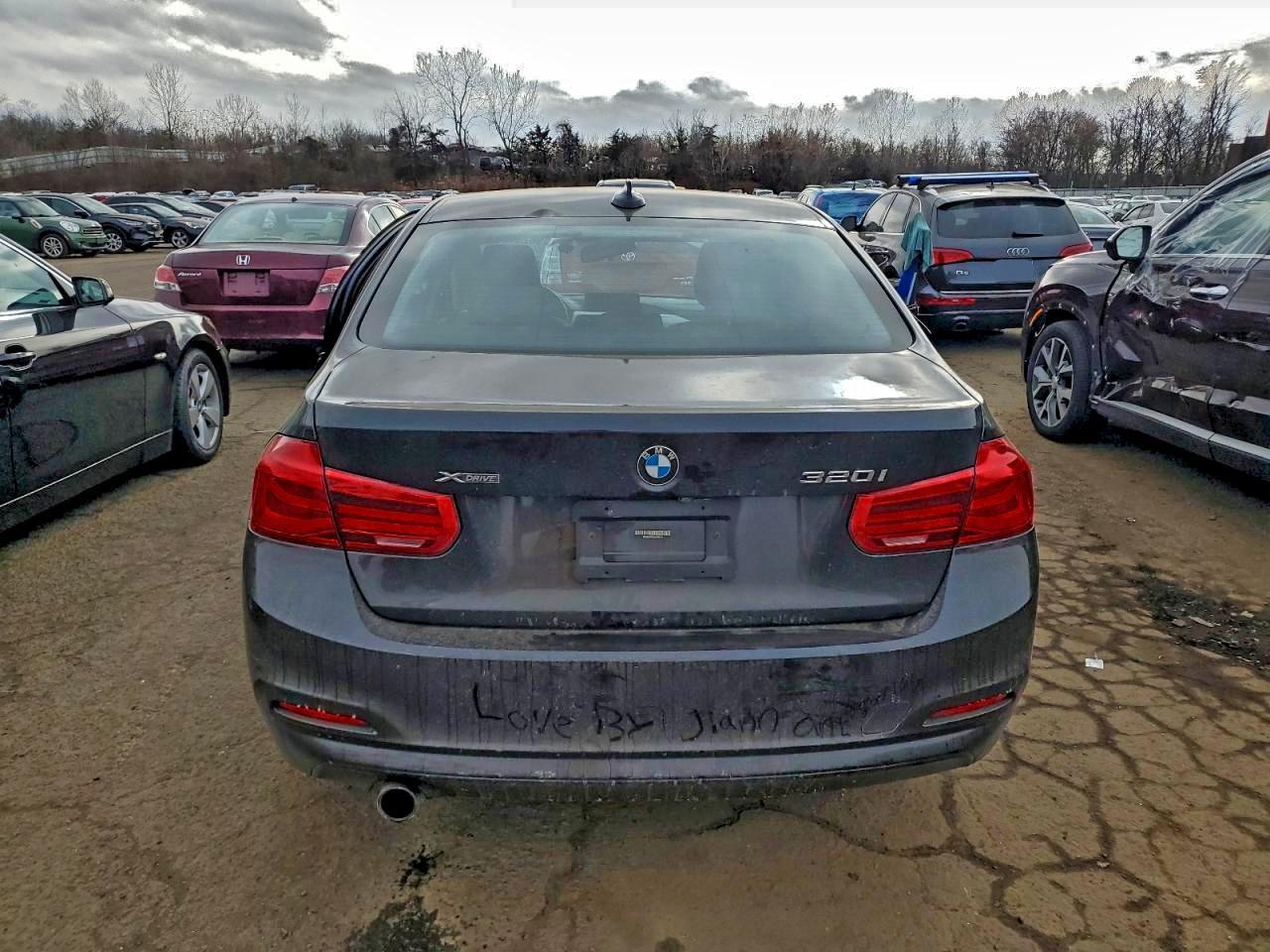 2018 BMW 320 Xi - zdjęcie 6