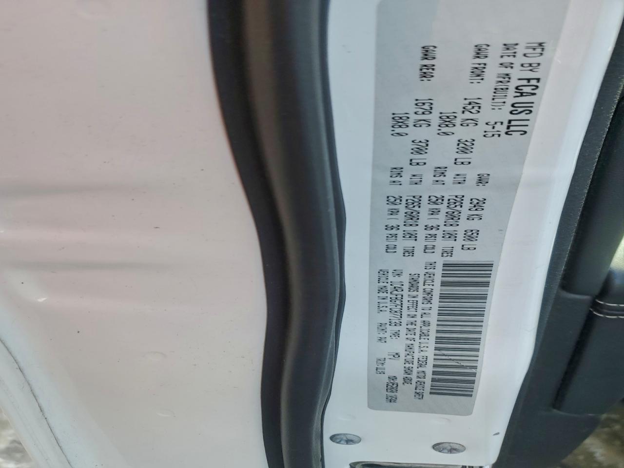 2015 Jeep Grand Cherokee Limited - zdjęcie 13