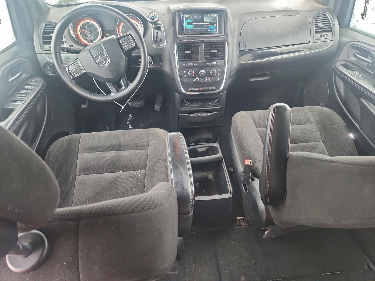 2016 Dodge Grand Caravan Se - zdjęcie 8
