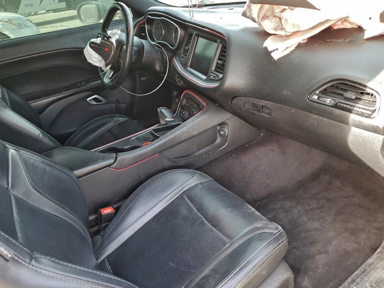 2016 Dodge Challenger Sxt - zdjęcie 8